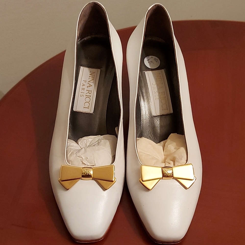 Nina Ricci Paris vintage shoes